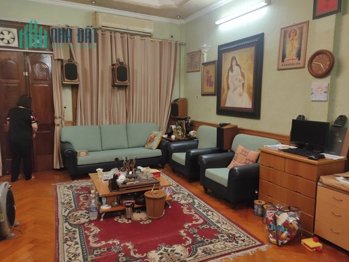 YÊN PHỤ - Ô TÔ TRÁNH, THANG MÁY NHẬP, NỘI THẤT NHẬP KHẨU 9.1 TỶ
