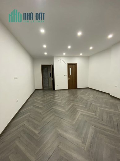 NGHI TÀM - GARA Ô TÔ, THANG MÁY XỊN, NỘI THẤT CHÂU ÂU 9.1 TỶ