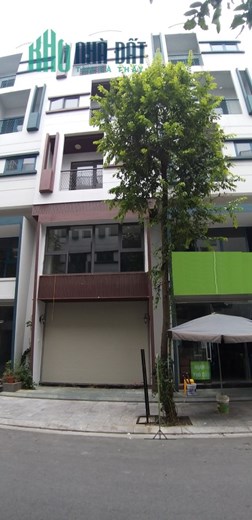 Cho thuê nhà dự án Ngân Hà, Tố Hữu, 100m2 6T hoàn thiện đẹp làm văn phòng, nhà ở