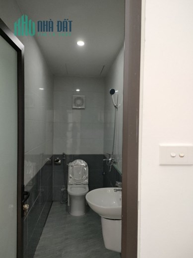 Bán nhà Tôn Đức Thắng 46m2 4 tầng, lô góc siêu thoáng, ngõ thông, 4.3 tỷ