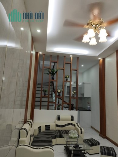 Bán nhà Tôn Đức Thắng 46m2 4 tầng, lô góc siêu thoáng, ngõ thông, 4.3 tỷ