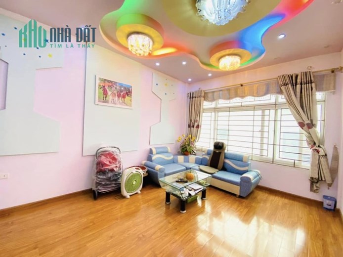 Bán nhà ngõ Văn Chương, 15m ra phố, nhà đẹp, 43m, 5T, 4.3 tỷ