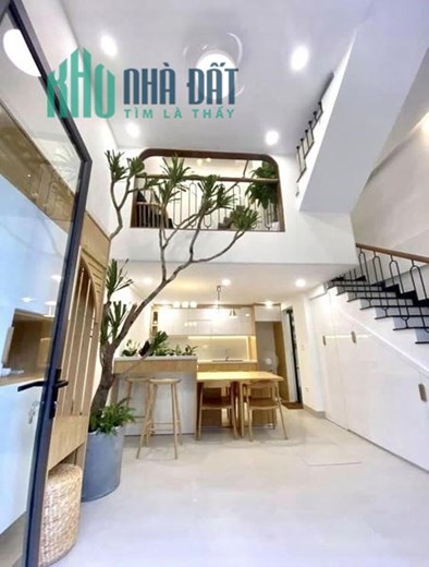 BÁN NHÀ TƯ ĐÌNH_ DÂN XÂY_ Ô TÔ ĐỖ CỔNG_ CHỈ HƠN 3 TỶ CHÚT CHÚT