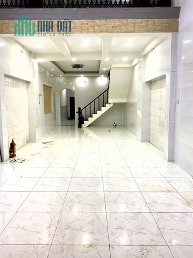 Cho thuê nhà 1T1L 4pn mặt tiền Quốc Lộ 1K Linh Xuân