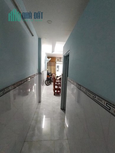 NHÀ 2 TẦNG - KHU VIP GÒ VẤP - 40M MẶT TIỀN HẺM THÔNG THUẬN TIỆN DI CHUYỂN - GIÁP TÂN BÌNH - 3PN- 2