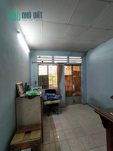 NHÀ 2 TẦNG - KHU VIP GÒ VẤP - 40M MẶT TIỀN HẺM THÔNG THUẬN TIỆN DI CHUYỂN - GIÁP TÂN BÌNH - 3PN- 2