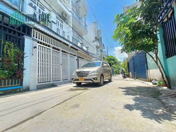 Bán nhà Gò Vấp, 74m2, ngang 5m hiếm, 3 tầng lầu, oto ngủ trong nhà chỉ 5.65 tỷ