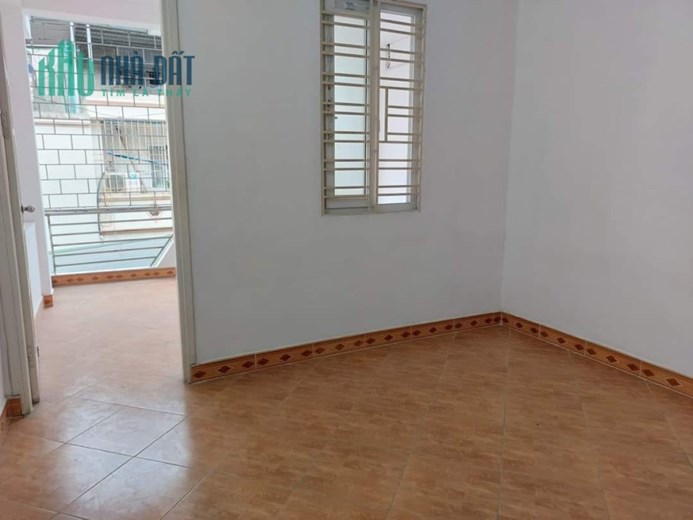 Bán nhà Vĩnh Hưng, Hoàng Mai, ngõ nông rộng gần ô tô chỉ nhỉnh 3 tỷ có nhà mới ở ngay