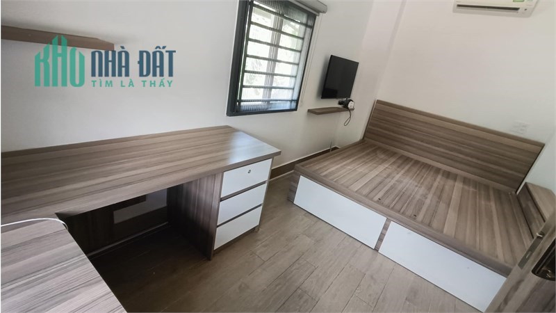 Nhà 3 Phòng Ngủ, 2 Toilet, Mặt Tiền Đường Nhựa 10m - Giá 16 Triệu/tháng