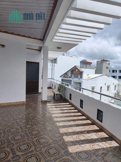 Bán nhà Mặt tiền Nguyễn Duy Dương - gần Ngô Gia Tự, Q10, 10.6x27m, 3T, thuê 200tr, 69.9 tỷ