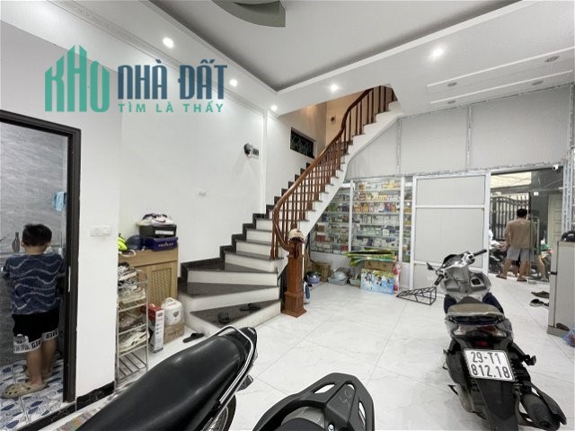 Vương Thừa Vũ - Thanh Xuân, D.Tích 52/60m2, 5 Tầng, Căn Góc, Giá 6.8 tỷ