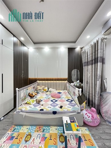 Vương Thừa Vũ - Thanh Xuân, D.Tích 52/60m2, 5 Tầng, Căn Góc, Giá 6.8 tỷ
