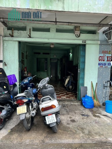 CĂN HỘ ĐẸP - GIÁ TỐT - Cần Bán Căn Hộ CC Nguyễn Thiện Thuật Vị Trí Đắc Địa Tại Quận 3, HCM