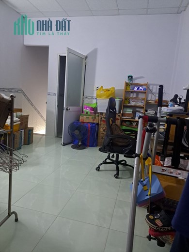 Bán nhanh nhà Lê Văn Thọ, Hẻm xe hơi, 4x10m, 3 tầng BTCT chỉ 4 tỷ TL