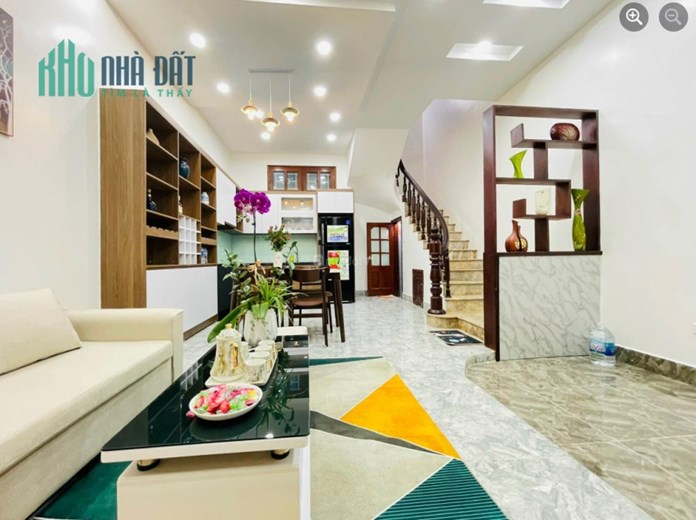 Mặt phố Vĩnh Phúc giá 22 tỷ, 76m x 3 tầng , KD tốt