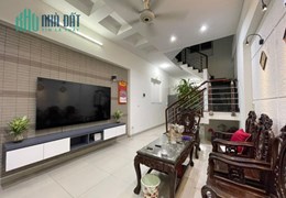 Bán nhà Đặng Văn Ngữ 40m2 đẹp hiếm phân lô 2 mặt thoáng ở cực thích chỉ 4,4 tỷ