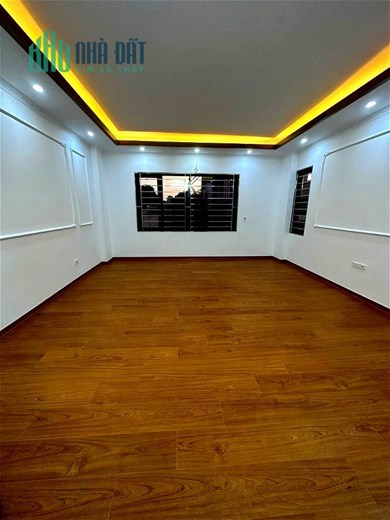 HƠN 2 TỶ CÓ NGAY 5 TẦNG LÔ GÓC VỪA Ở KINH DOANH NHỎ Ô TÔ ĐỖ CỬA TT BẮC TỪ LIÊM
