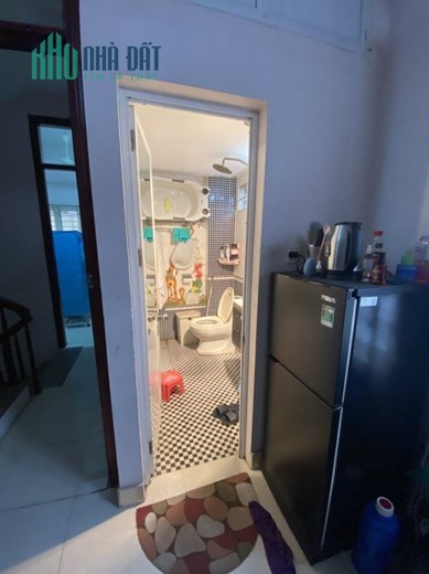 CẦU GIẤY - 45M2 X 6 TẦNG - MT 5M - CÁCH PHỐ CHỈ 30M - NHỈNH 5 TỶ