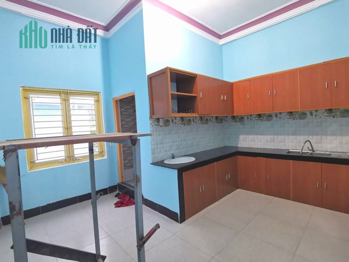 Bán nhà 2 tầng mặt phố, Hòa Khánh Nam, Liên Chiểu. Diện tích 115 m2. Giá 4.35 tỷ.
