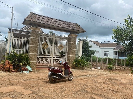 BÁN ĐẤT đẹp trung tâm TP Buôn Hồ, Đăk Lăk 

DT5x20m, thổ cư 100%, giá 1 tỷ