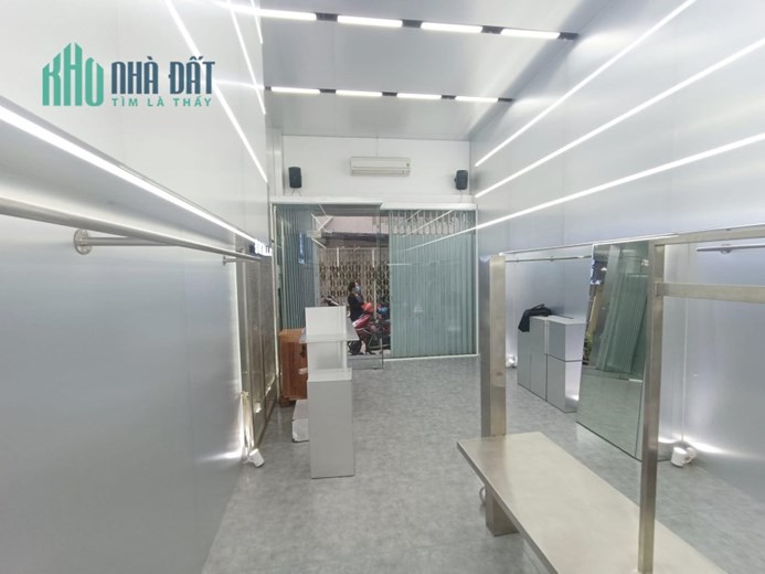 Bán Nhà Chính Chủ HXH Võ Văn Tần - Quận 3 - 55m2 - 4Tầng - Chỉ Nhỉnh 10Tỷ .