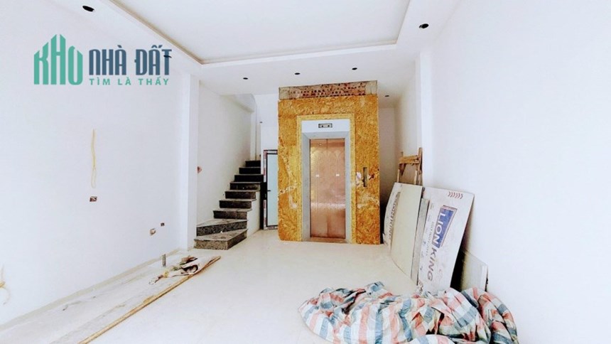 Nhà phố Đội Cấn, 42m2, 5 tầng, thamh máy, 2 mặt thoáng, sổ đẹp, 7,85 tỷ.
