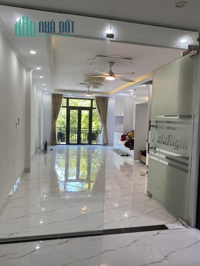 Bán nhà kiền kề KĐT Xa La 50m2, 6 tầng giá 10.2 Tỷ, ô tô, thang máy