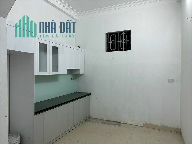 Bán nhà nguyễn văn cừ 48m2 x 2T x MT3.5m giá 2.8 Tỷ GẦN MẶT PHỐ - CÁCH Ô TÔ TRÁNH 30M