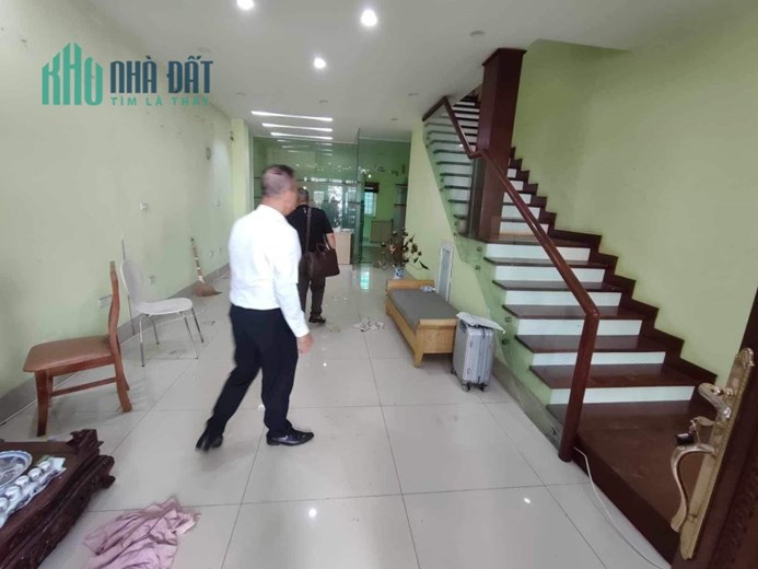 Cho thuê nhà liền kề 100m2x 5T KĐT Xuân Phương, du học- xuất khẩu lao động, văn phòng
