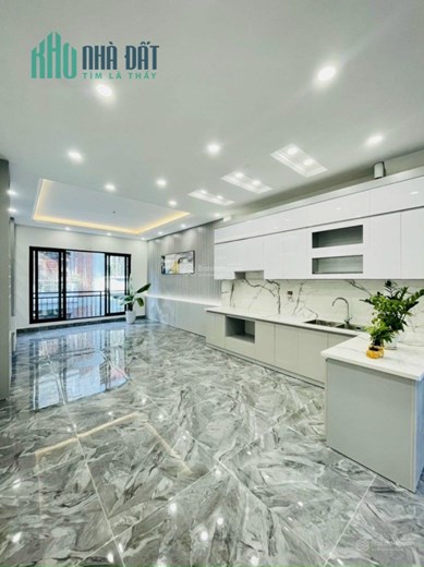 Chính chủ cần bán gấp căn nhà tại Phố Nghĩa Tân Hoàng Quốc Việt Cầu Giấy  dt 65 m2 giá 16,5 TỶ