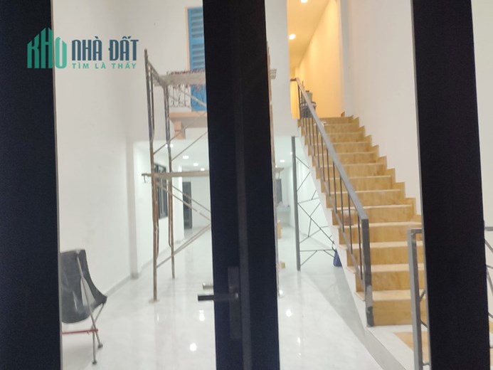 Nhà mới xây 2 tầng (6x20m) hẻm 5m xã Thanh Phú, H.Bến Lức, Long An