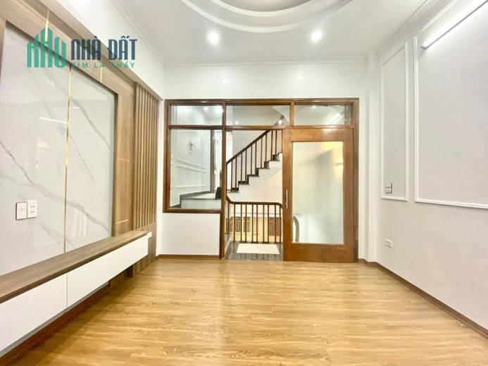 BÁN NHÀ SIÊU ĐẸP PHỐ YÊN LÃNG, Ở KINH DOANH NHỎ, CHO THUÊ DIỆN TÍCH 50M2 XÂY 6 TẦNG 6 PHÒNG MỚI ĐẸP