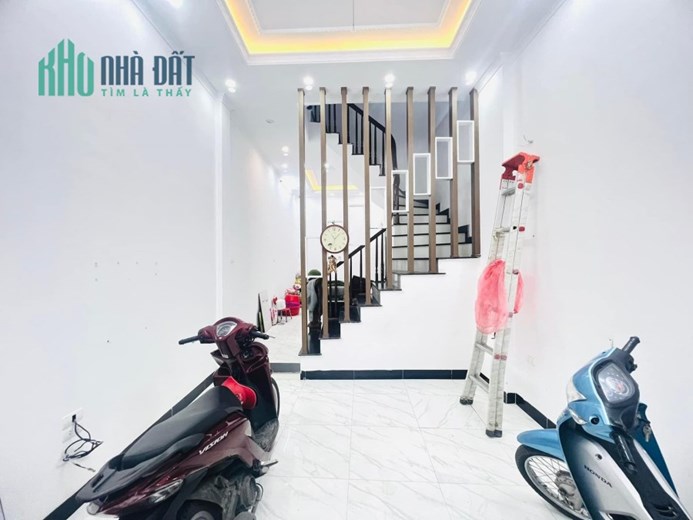 HOT, Xem Ngay! Nhà ở Lê Quang Đạo Phú Đô 45m2, 4 tầng cạnh Ô tô  chỉ hơn 4 tỷ