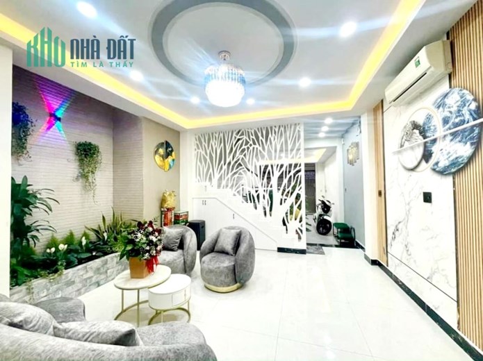 Bán nhà Mặt Tiền đường LÂM VĂN BỀN Q7, Nở hậu 5.4x13.5m, giá 19.8 Tỏi.