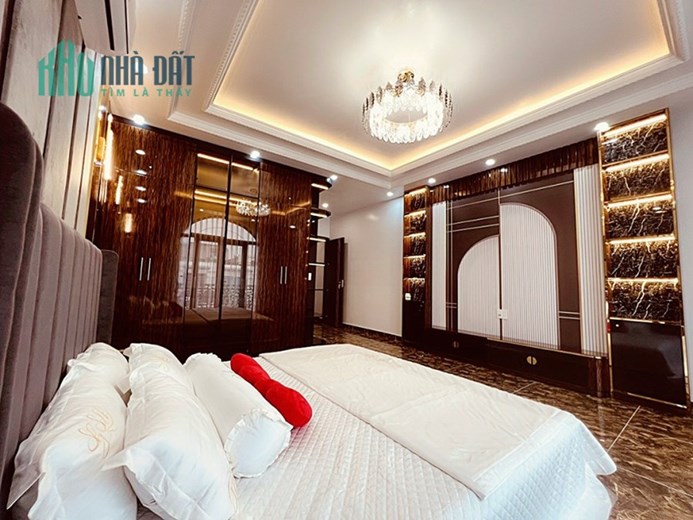 Bán nhà mặt đường tuyến 2 Trung Lực, 101m 5 tầng Thang Máy GIÁ 10.86 tỉ lung linh