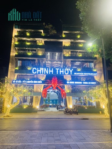 Siêu phẩm Cho thuê cửa hàng kinh doanh mặt phố phố huế 250m2 150tr