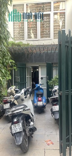 HOT, Xem Ngay! Bán nhà Trần Duy Hưng, Trung Hòa 5 tầng 2 thông  thoáng KD, VP chỉ 13.5tỷ