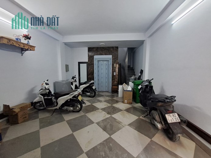 HOT, Xem Ngay! bán nhà Mễ Trì, 6 tầng thang máy, kinh doanh dòng tiền chỉ với nhỉnh  6 tỷ