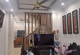 Cho thuê nhà An Dương Vương Tây Hồ lh: 0966635319