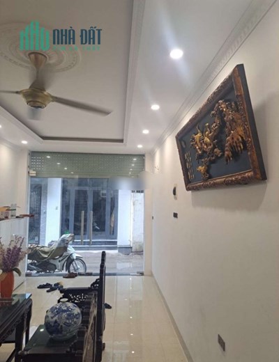 Cho thuê nhà An Dương Vương Tây Hồ lh: 0966635319