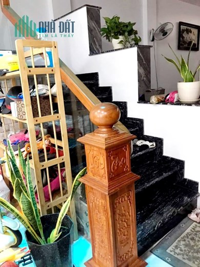 Bán nhà ngang KHỦNG 6mx15m, Giá 23 Tỷ. Đường số 65 KĐC TÂN QUY ĐÔNG Q7.