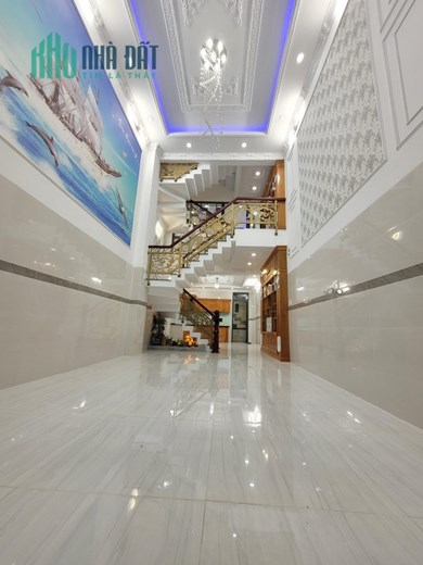 🌹 LÊ VĂN QUỚI - 57M2 - 5 TẦNG TUYỆT ĐẸP - XE TẢI TRÁNH - GIÁP TÂN PHÚ - 5P QUA QUẬN 6 - CHỈ NHỈNH