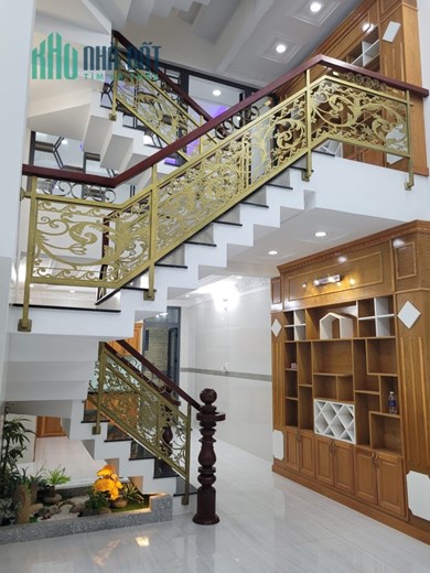 🌹 LÊ VĂN QUỚI - 57M2 - 5 TẦNG TUYỆT ĐẸP - XE TẢI TRÁNH - GIÁP TÂN PHÚ - 5P QUA QUẬN 6 - CHỈ NHỈNH