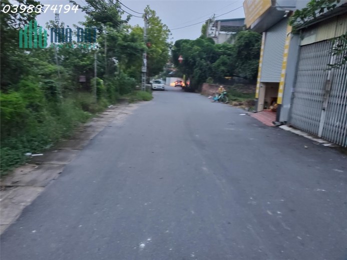 Đất Vân Nội mặt tiền to rộng đẹp, nhà cấp 4 kiên cố đường xe tải
