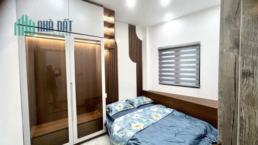 .Nhà Lê Đình Lý 54m2 2 tầng, mới đẹp, 2.x tỷ