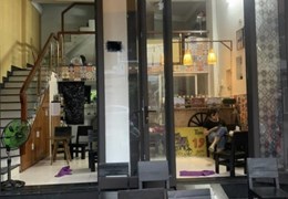 .Nhà Mặt Tiền Trưng Nữ vương gần Nguyễn Hữ Thọ, 3.5 tầng, ngang 5.4, KD, 3.x tỷ