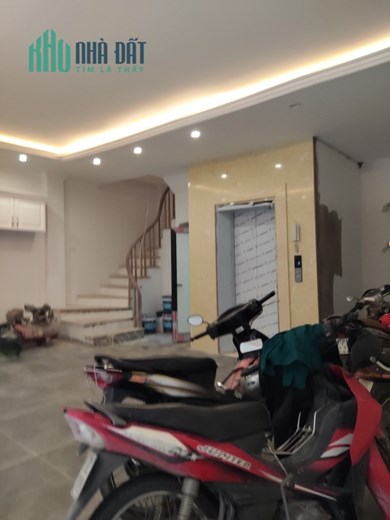 Bán nhà phố Liễu Giai, Đội Cấn, Đào Tấn, 40m² x 6T thang máy lô góc ô tô vào, giá nhỉnh 10 tỷ