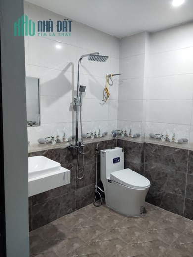 Bán nhà phố Liễu Giai, Đội Cấn, Đào Tấn, 40m² x 6T thang máy lô góc ô tô vào, giá nhỉnh 10 tỷ