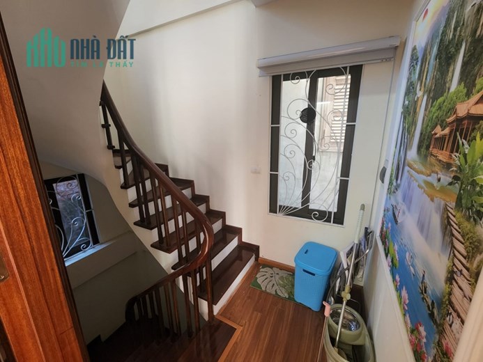 BÁN NHÀ ĐẸP DOÃN KẾ THIỆN CẦU GIẤY, PHÂN LÔ, ÔTÔ ĐỖ GẦN, SÁT PHỐ, 3 THOÁNG, GIÁ NHINH 5TỶ