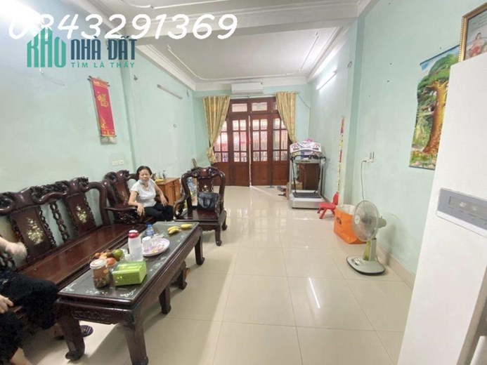 Bán Đất Ba Đình 3 Ô TÔ Tránh Đỗ 160M2 Mặt Tiền 10M 34 Tỷ-Vỉa hè kinh doanh